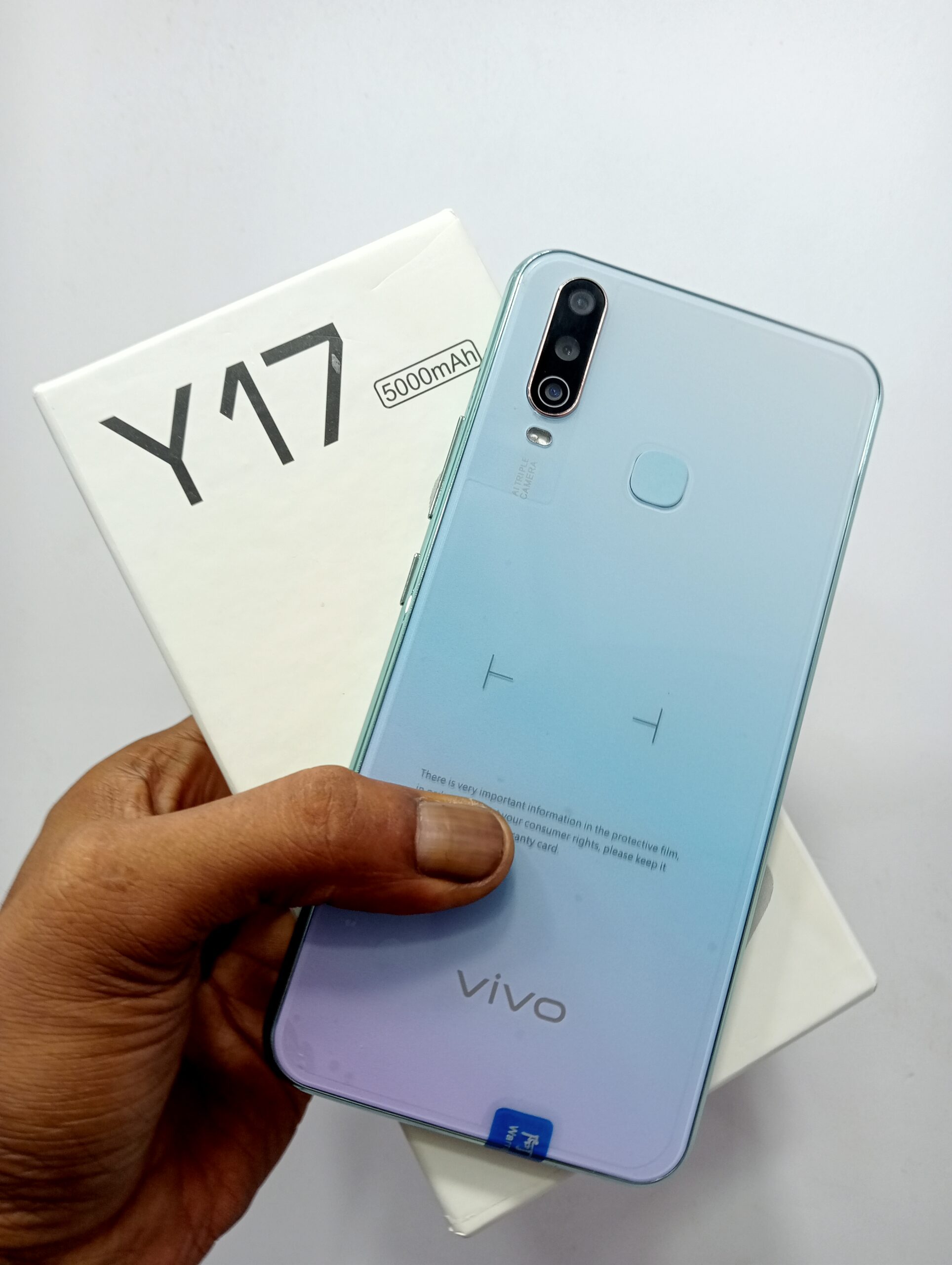 Vivo Y17 8GB RAM 256GB ROM Dual Sim FingerPrint 5000mAh Battery